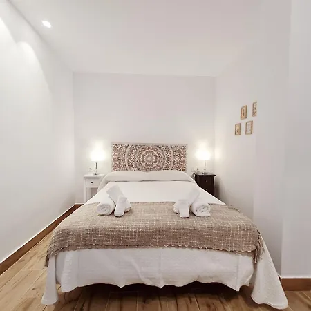 Beck- Tierra Apartment